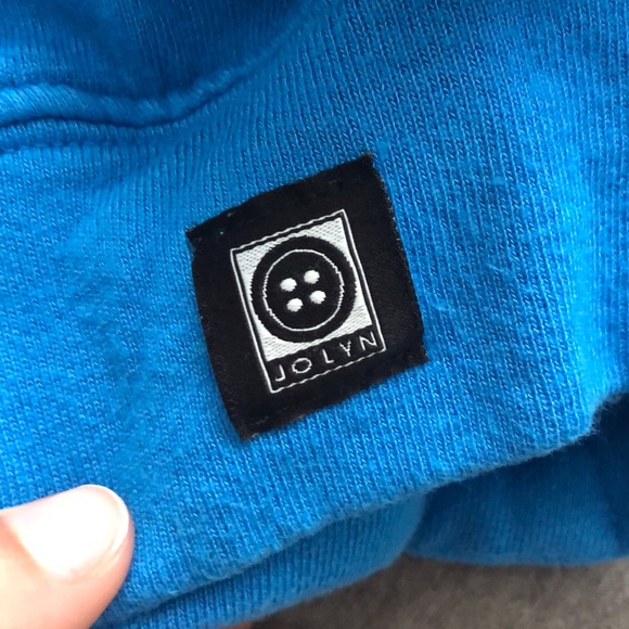 Jolyn pool cover up - Picture 2 of 3